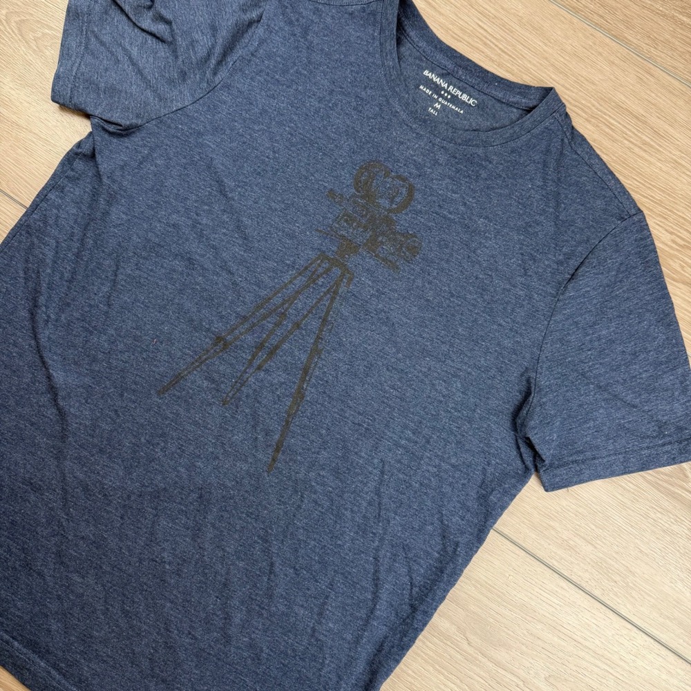 Banana Republic Mens T-Shirt Movie Camera Graphic Blue M Tall